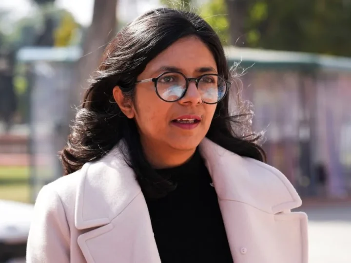 ‘आदर्शों से भटक चुकी है AAP’, इस्तीफे की घोषणा के बाद स्वाति मालीवाल का पहला रिएक्शन, केजरीवाल पर भी साधा निशाना