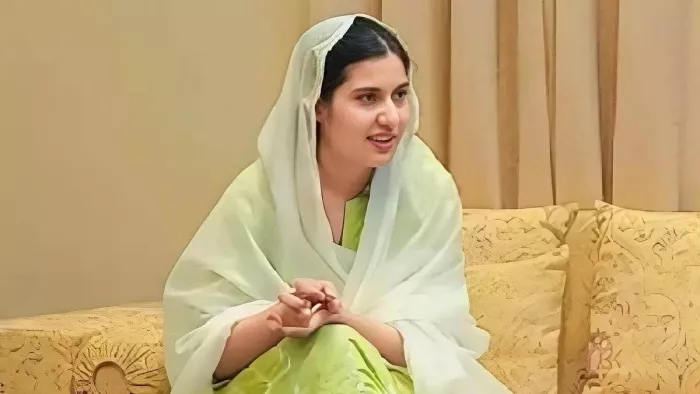 सीएम योगी आदित्यनाथ के नमाज वाले बयान पर इकरा हसन बोलीं- सड़कें भी हमारे समाज की संपत्ति…