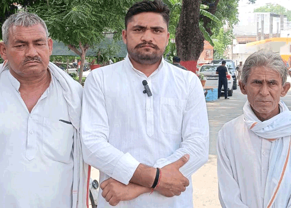 युवा एकता सेवा समिति ने की गांव मुर्तजापुर मसखरा नदी पर सेतु बनाने की मांग