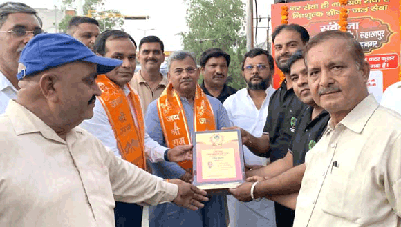 नगर निगम के मयर ने किया वाटर कूलर का लोकार्पण