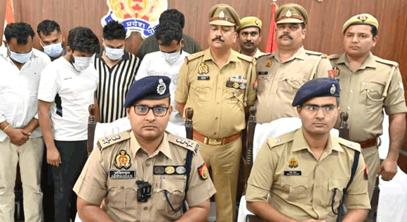 पुलिस ने किया आईपीएल में सट्टा लगाने वाले गिरोह का पर्दाफाश