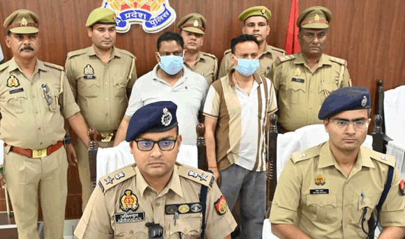 पुलिस ने किया दोहरे हत्याकांड का खुलासा, दो आरोपी किए गिरफ्तार