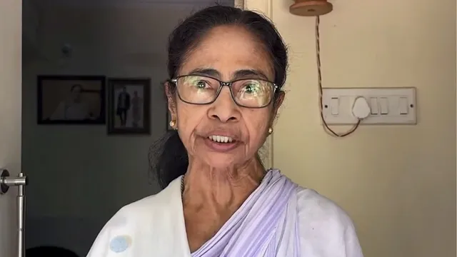 ‘सब गलत बताया जा रहा है’, रुझानों में बीजेपी जीतती दिखी तो ममता बनर्जी ने चुनावी प्रक्रिया पर उठाए सवाल