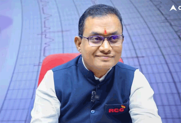 नीट पेपर लीक में 10वीं गिरफ्तारी, CBI ने कोचिंग मालिक प्रोफेसर शिवराज को लातूर से पकड़ा