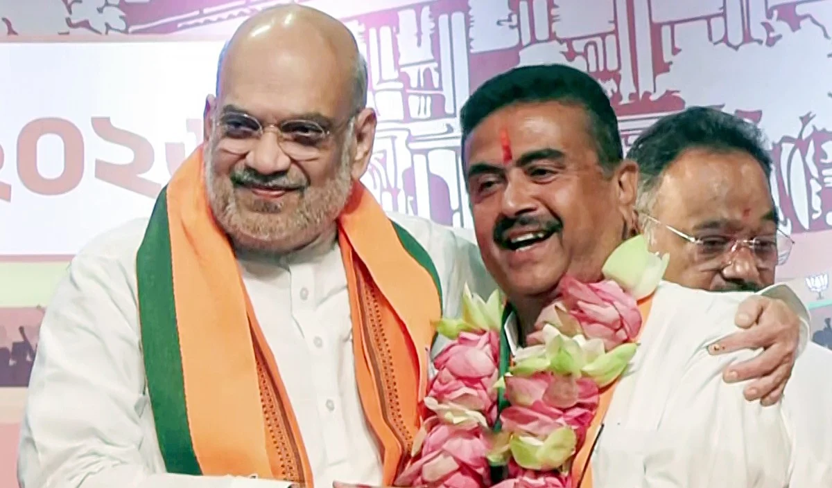 बंगाल में सुवेंदु युग का आगाज! ब्रिगेड परेड ग्राउंड में भव्य शपथ ग्रहण, PM मोदी और दिग्गजों की मौजूदगी में रचा जा रहा इतिहास