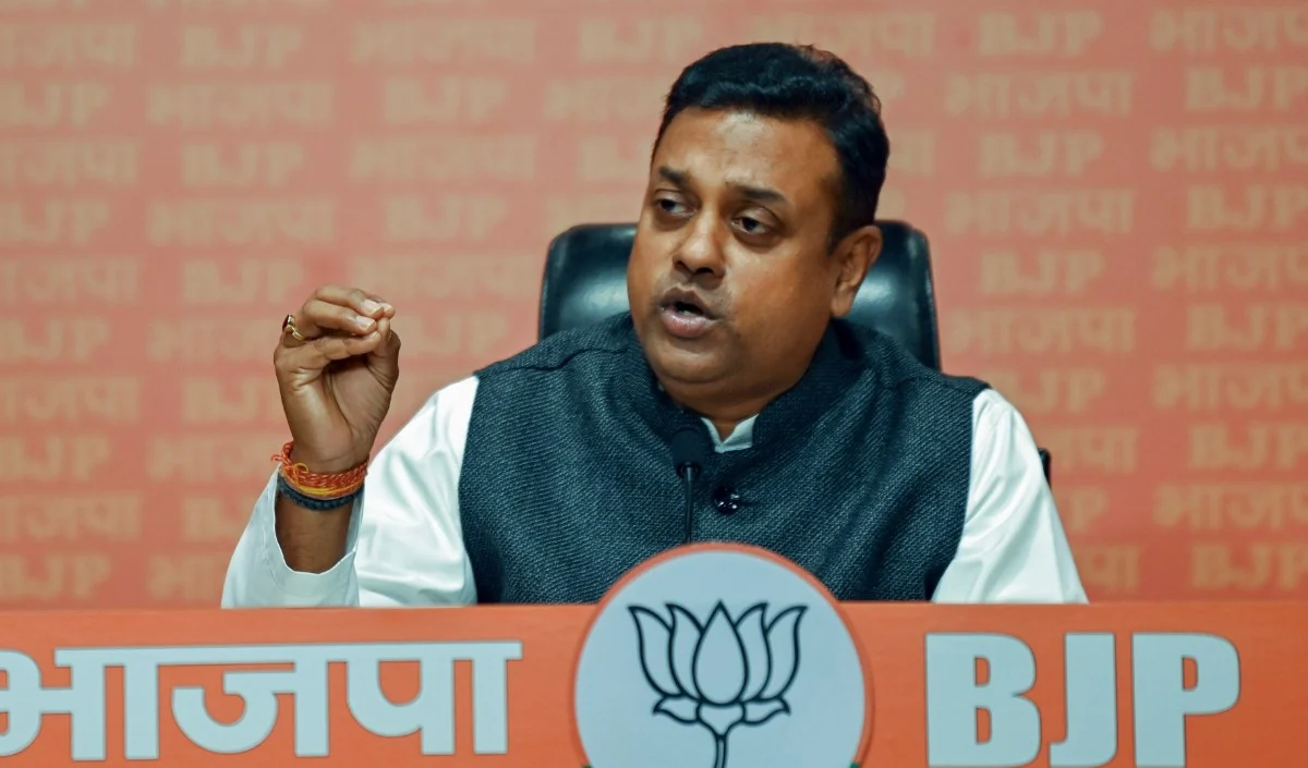 राहुल गांधी की विदेश यात्राओं पर BJP का बड़ा हमला, 60 करोड़ के खर्च का मांगा हिसाब