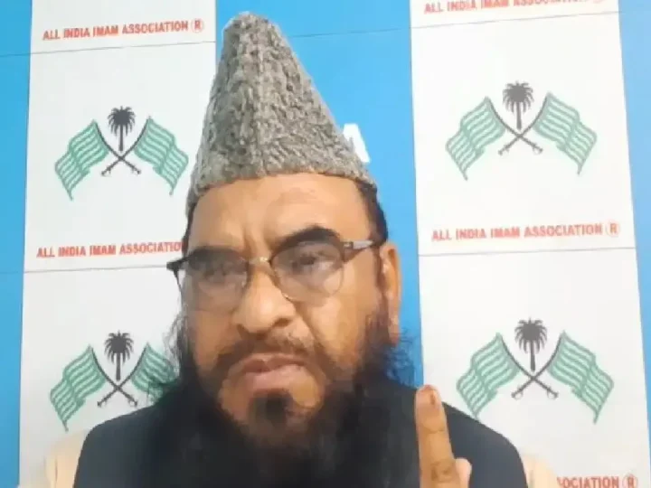 अरशद मदनी के बाद अब साजिद रशीदी बोले – गाय को मिले नेशनल एनिमल का दर्जा