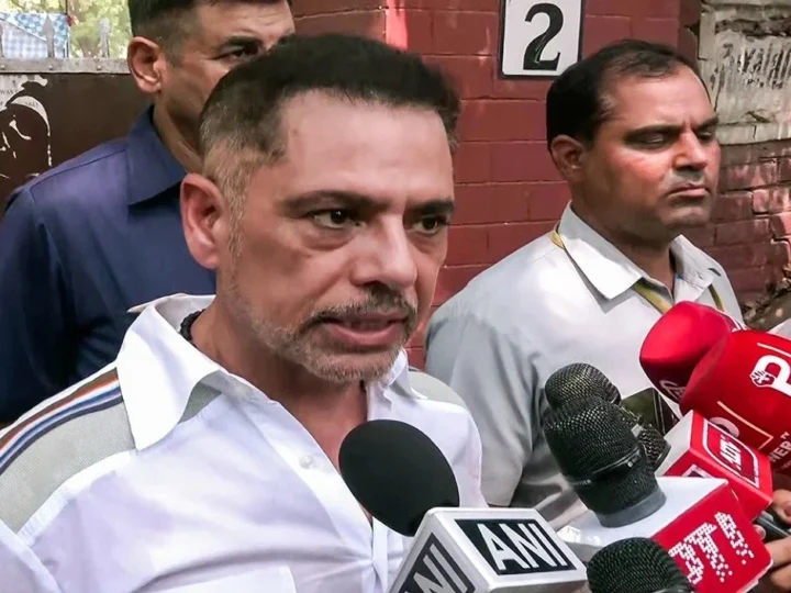 Bail के बाद गरजे Robert Vadra, बोले- ED सरकार के इशारे पर चलती है, Judiciary पर भरोसा