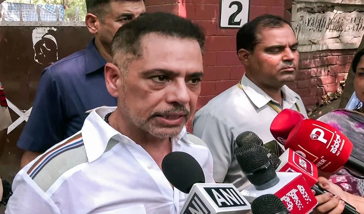 Bail के बाद गरजे Robert Vadra, बोले- ED सरकार के इशारे पर चलती है, Judiciary पर भरोसा