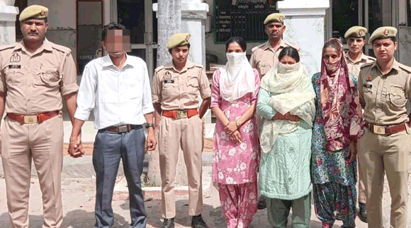 पुलिस ने तीन महिलाओ सहित चार वारंटियों को गिरफतार कर न्यायालय मे पेश किया