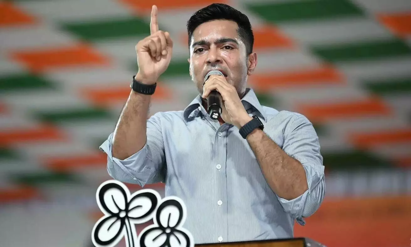 घर पर छापेमारी के बाद भड़के अभिषेक बनर्जी, बोले- मुझसे नहीं, जांच एजेंसियों से पूछिए; 4 घंटे चली तलाशी