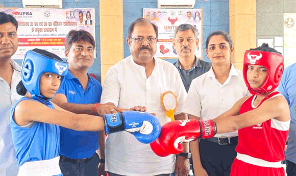 बॉक्सिंग प्रतियोगिता के दूसरे दिन आयोजित हुए मुकाबलो में खिलाड़ियों ने दिखाया दम