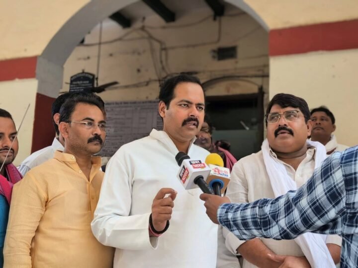 ‘PDA की वजह से सूर्यकुमार यादव को कप्तानी से हटाया’, अखिलेश के करीबी नेता ने लगाया बड़ा आरोप