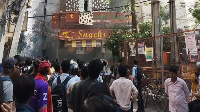 दिल्ली के मालवीय नगर में रेस्टोरेंट में भीषण आग, 21 लोगों की मौत; कई विदेशी नागरिक भी शामिल