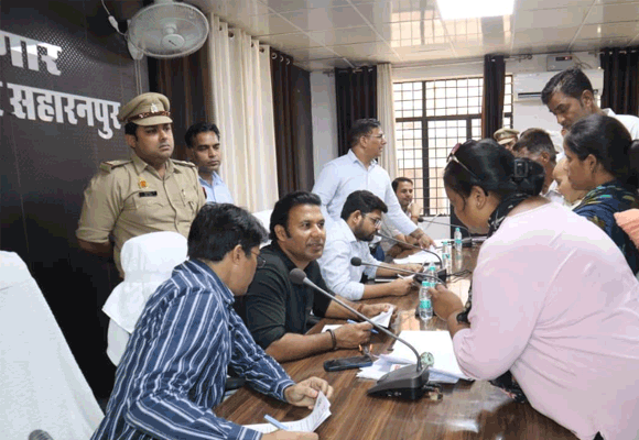 तहसील सदर में आयोजित हुआ सम्पूर्ण समाधान दिवस