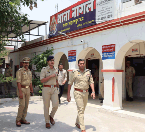 सहारनपुर में समाधान दिवस पर DIG अभिषेक सिंह ने सुनीं जन समस्याएं, थाना नागल का किया निरीक्षण
