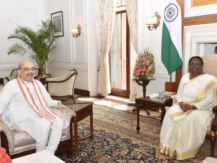 PM मोदी के बाद अमित शाह की राष्ट्रपति से मुलाकात, कैबिनेट फेरबदल की अटकलें तेज