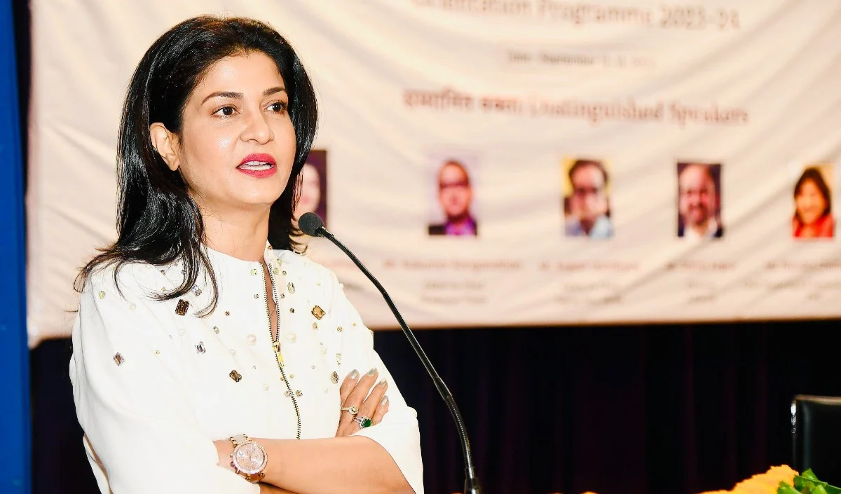खान सर बनाम अंजना ओम कश्यप: मानहानि विवाद पहुंचा दिल्ली हाईकोर्ट, 2 करोड़ रुपये हर्जाने की मांग