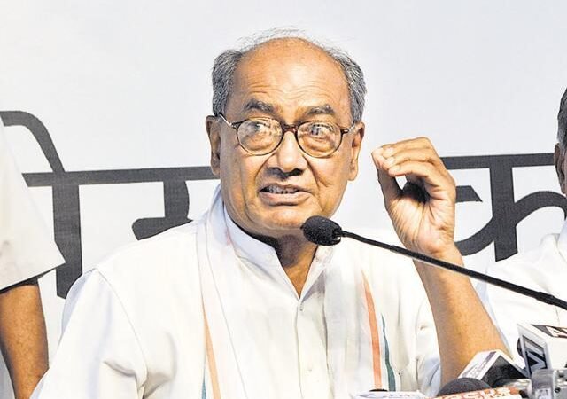 दिग्विजय सिंह बोले- ‘राम मंदिर चंदा चोरी से ध्यान भटकाने के लिए लाया गया सीएम का जमीन विवाद’