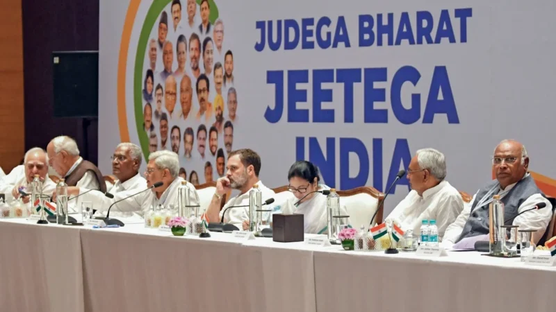 INDIA गठबंधन की आज अहम बैठक, TVK की एंट्री की चर्चा; राहुल, ममता और अखिलेश समेत कई दिग्गज होंगे शामिल