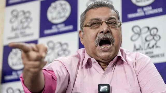 ममता के सबसे भरोसेमंद MP ने ही खोला मोर्चा, आधी रात को आए एक कॉल से क्यों भड़के कल्याण बनर्जी? इनसाइड स्टोरी