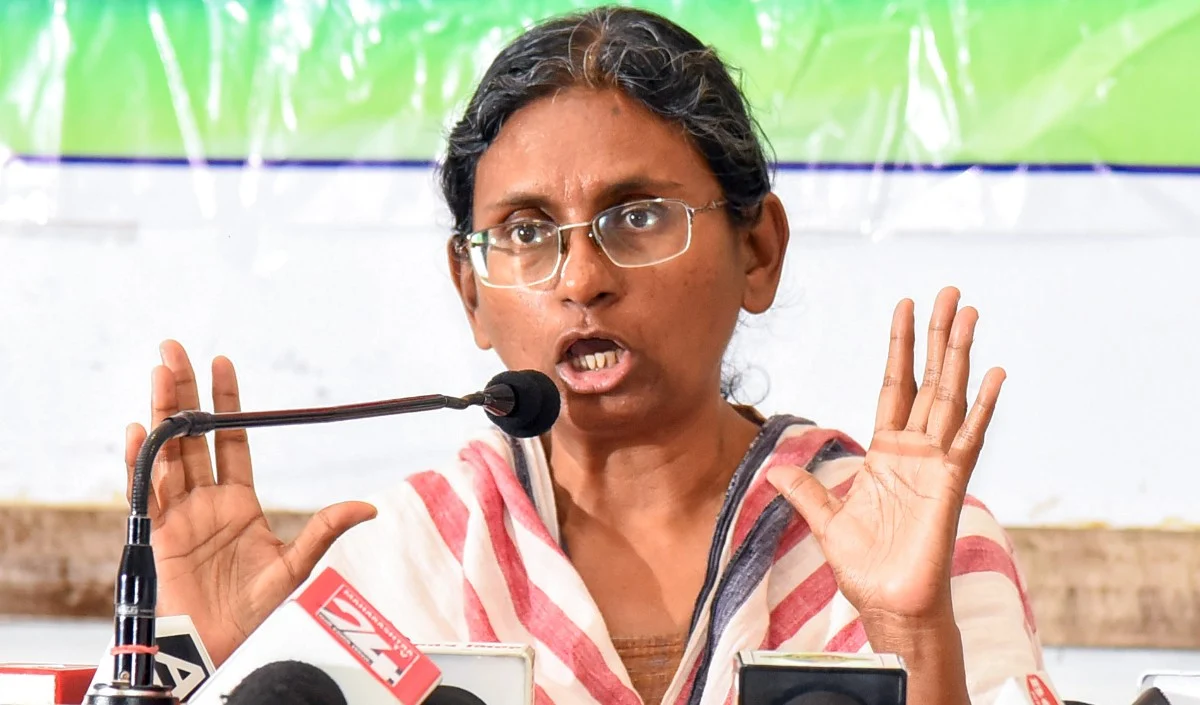 SC से झटका मिलने के बाद Meenakshi Natarajan बोलीं, यह लोकतंत्र और संविधान के लिए एक आघात है