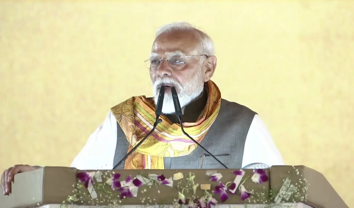 Bengal में TMC राज खत्म, PM Modi बोले – बेड़ियां टूटीं, नई उम्मीदों के साथ विकास यात्रा शुरू