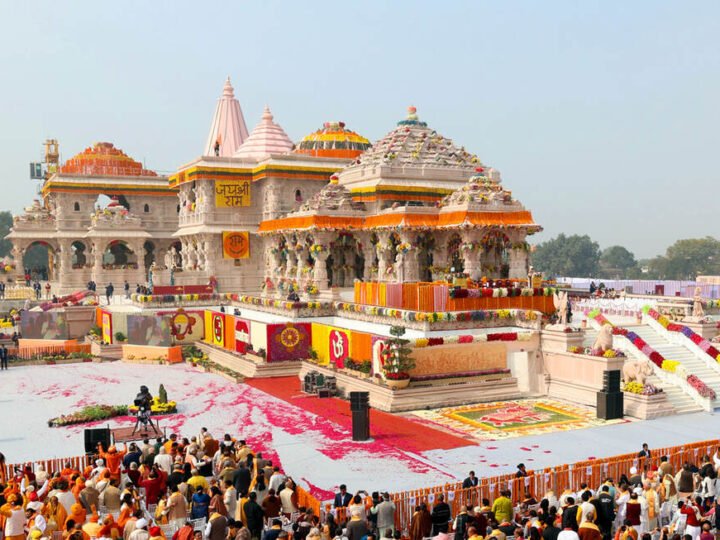 श्रीराम मंदिर के चढ़ावा में गबन मामले की PMO ने मांगी रिपोर्ट, अयोध्या पहुंचे निर्माण समिति के अध्यक्ष नृपेंद्र मिश्र