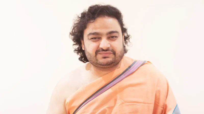 ‘जो उसके साथ हुआ वो…’, सूर्या के परिवार से मिले स्वामी दीपांकर, बुलडोजर एक्शन का भी किया समर्थन