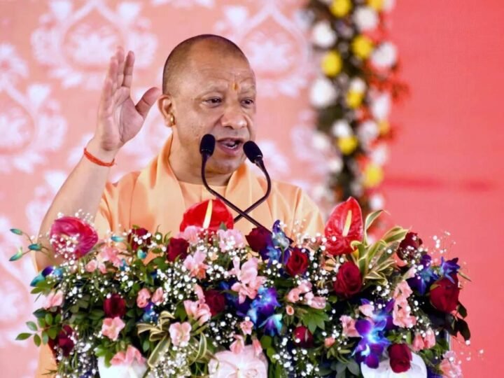 ‘राम लला के दर्शन कर लीजिए सद्बुद्धि आ जाएगी…’, सीएम योगी आदित्यनाथ का अखिलेश यादव पर तंज
