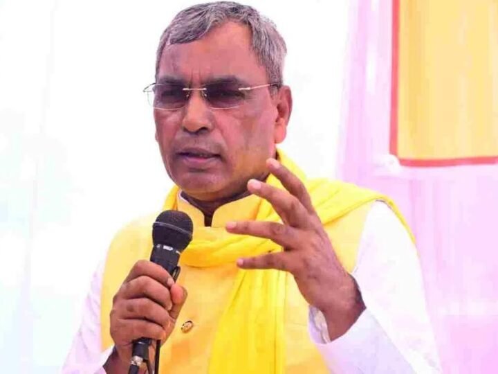 PDA को लेकर ओपी राजभर का अखिलेश यादव पर तंज, बोले- कहीं A का मतलब ‘आतंकवादी’ न बता दें