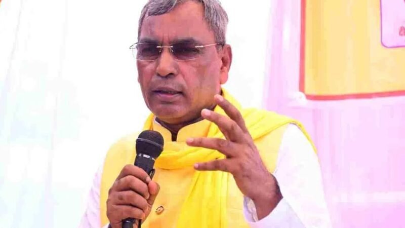 PDA को लेकर ओपी राजभर का अखिलेश यादव पर तंज, बोले- कहीं A का मतलब ‘आतंकवादी’ न बता दें