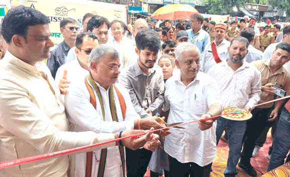 कावंड़ यात्रा हमारी सांस्कृतिक चेतना का उत्सव:  महापौर