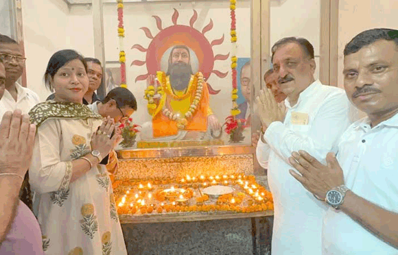 भाजपाइयों ने संत गुरू रविदास जी महाराज की 650वीं जयंती पर मनाया दीपोत्सव