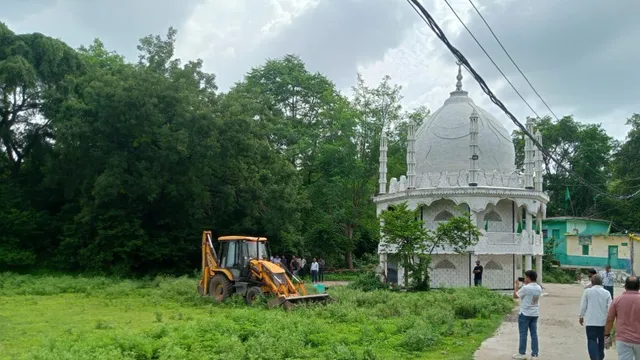धार भोजशाला विवाद: सुप्रीम कोर्ट के आदेश के बाद मालीवाड़ा में दी गई नमाज के लिए जगह, मुस्लिम पक्ष ने ठुकराया