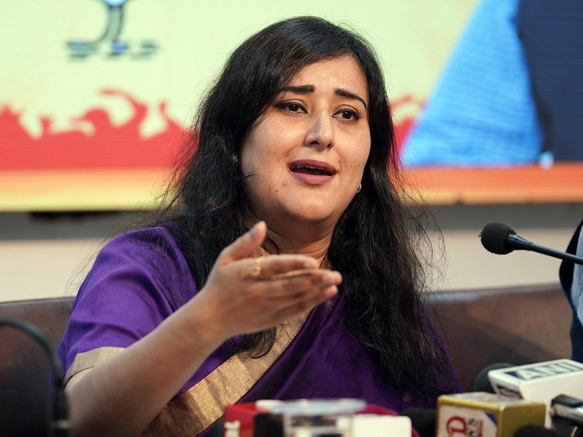 ‘ढाई घंटे में शिकायत नहीं लिख पाए…दीपके को अरेस्ट नहीं किया’, BJP सांसद बांसुरी स्वराज का CJP पर पलटवार