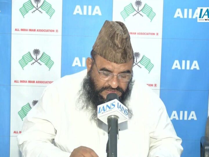 ‘मोहब्बत की दुकान में सामान भी होना चाहिए’, मौलाना साजिद रशीदी का कांग्रेस पर तंज