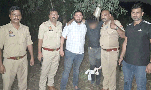 देहात कोतवाली पुलिस ने मुठभेड़ में सामूहिक दुष्कर्म का वांछित आरोपी घायलावस्था में दबोचा