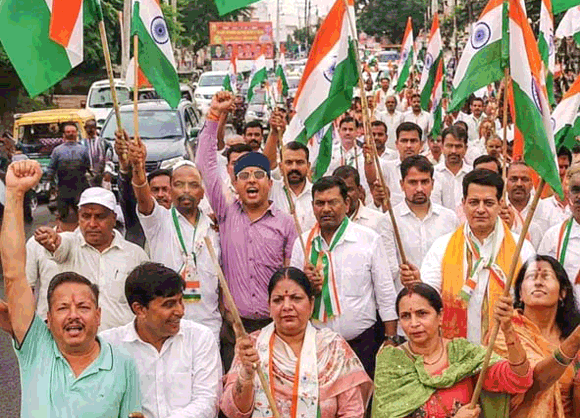 तिरंगा देश के वीर सपूतों के त्याग और बलिदान का प्रतीक: राघव लखनपाल शर्मा