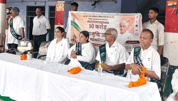 छात्र-छात्राओं को नशे के दुष्प्रभावों से अवगत कराया