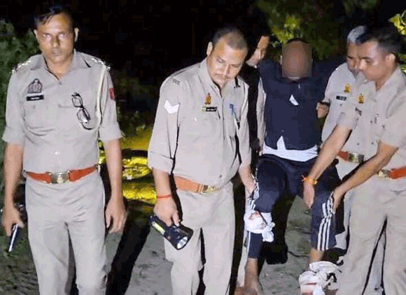 बड़गांव पुलिस ने मुठभेड़ के दौरान 25 हजार के इनामी गौकश को किया लंगड़ा, दूसरा फरार