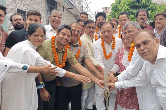 महानगर का चहुंमुखी विकास कराना ही लक्ष्य: नगर विधायक