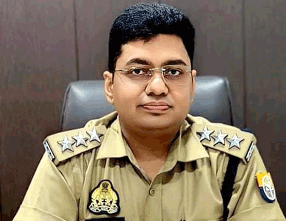 किसी भी सूरत में बर्दाश्त नहीं की जाएगी अवैध शराब की बिक्री एवं तस्करी: उप आबकारी आयुक्त सुधीर कुमार