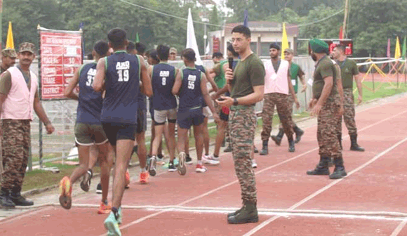 अग्निवीर भर्ती रैली में अमरोहा के नौजवानों ने आजमाया भाग्य
