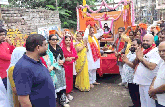 नगर विधायक के नेतृत्व में भाजपाइयों ने किया कलश वंदन यात्रा का स्वागत