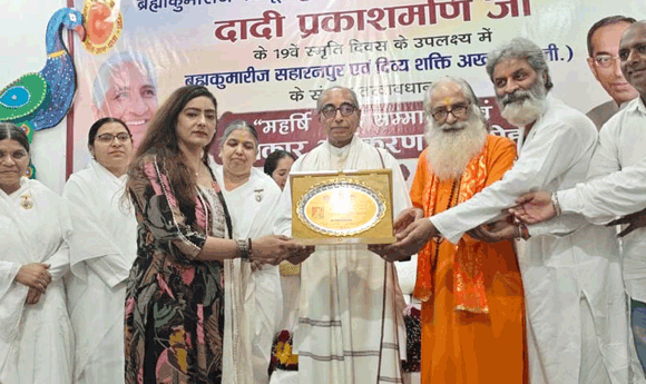 सकारात्मक सोच अपनाकर स्वर्णिम भारत के निर्माण संभव: हरि भाई भानुशाली