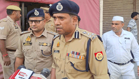 पीएनबी करेंसी चेस्ट में नकली नोट मिलने से हड़कंप, करीब 7.40 करोड़ के गबन का आरोप