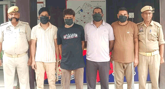 मंडी कोतवाली पुलिस ने चार वारंटी आरोपी किए गिरफ्तार
