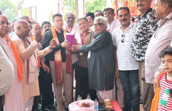 मंडलायुक्त रूपेश कुमार ने किया कांवड़ सेवा शिविर का उद्घाटन