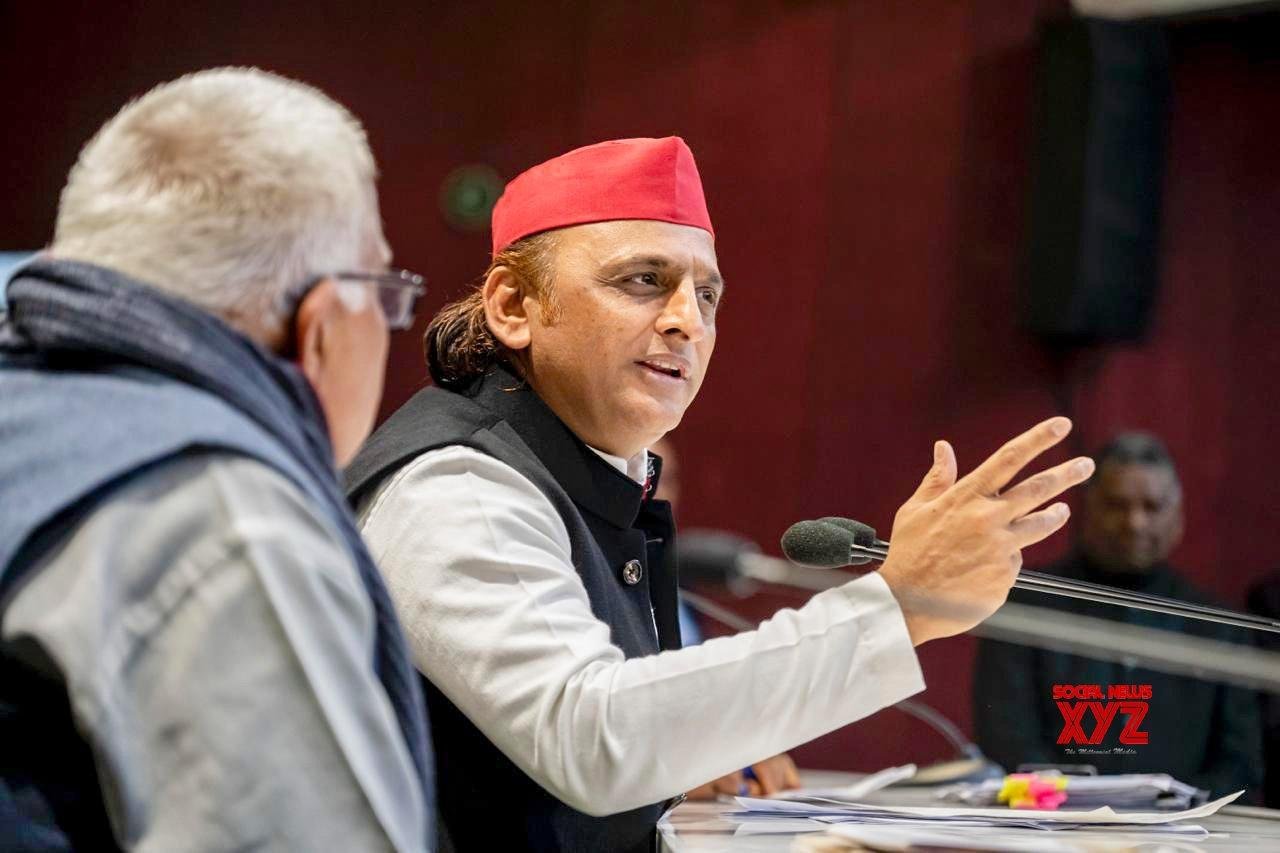 JPNIC निजी हाथों में देने पर अखिलेश का योगी सरकार पर हमला, बोले- ‘BJP सरकार है या दुकानदार?’